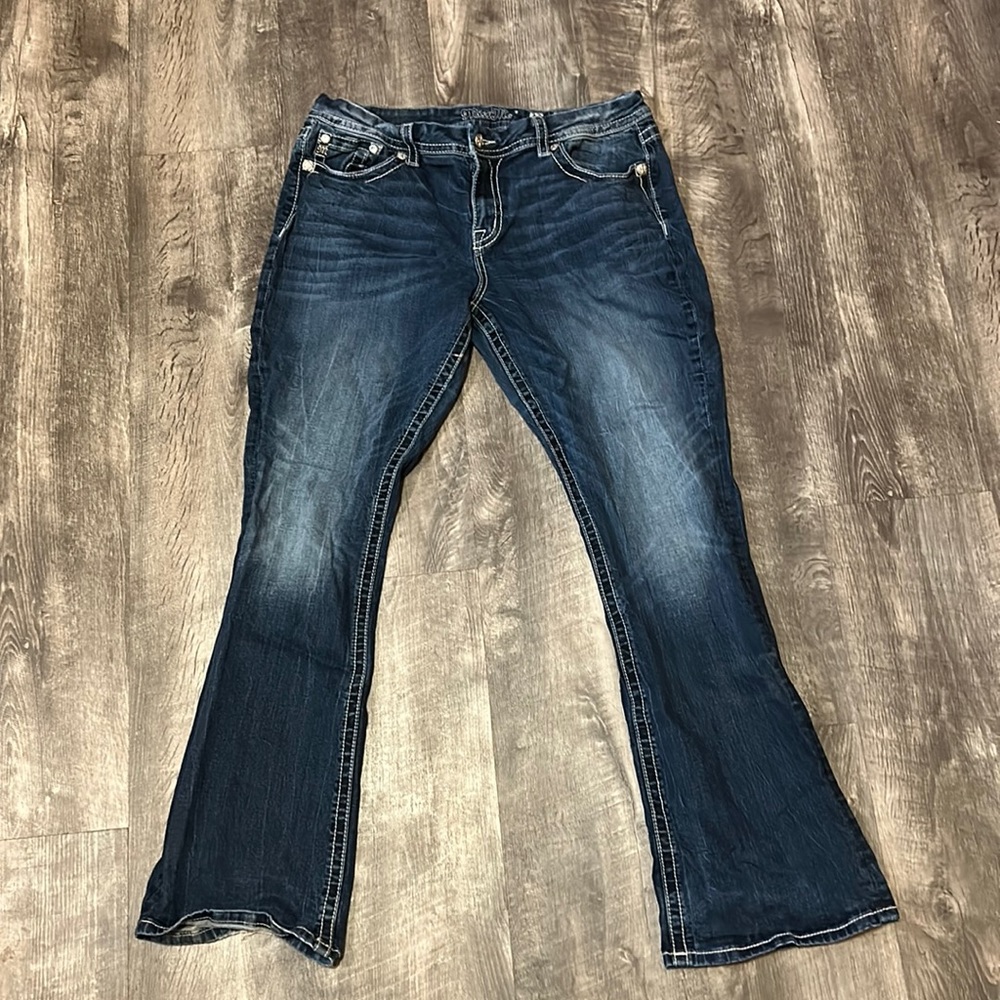 Miss Me mid-rise easy boot jeans